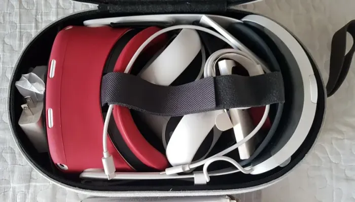 Óculos de Realidade Virtual Meta Oculus Quest 2 128GB - Novo!
