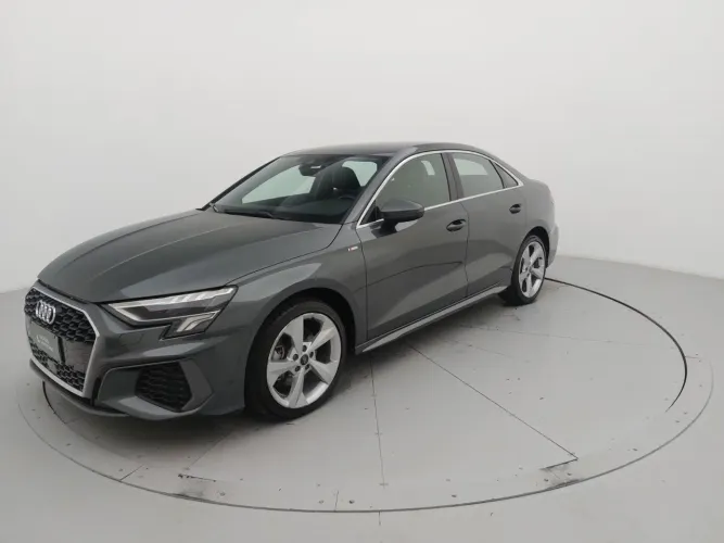 Audi A3 Sedan S-line 2.0 TFSI S-tronic 2024