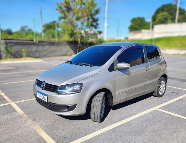 Volkswagen Fox 1.0 MI Total Flex 8V 3P 2013