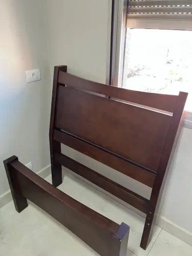 Cama de solteiro + colchão