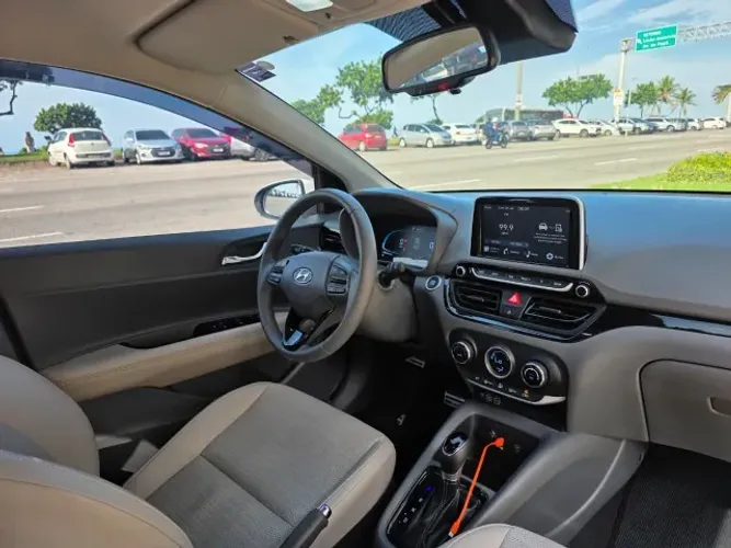Hyundai HB20S Platinum Plus 1.0 TB Flex 12V AUT 2023