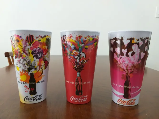 Copos promocionais da Coca-Cola/Avon 500ml
