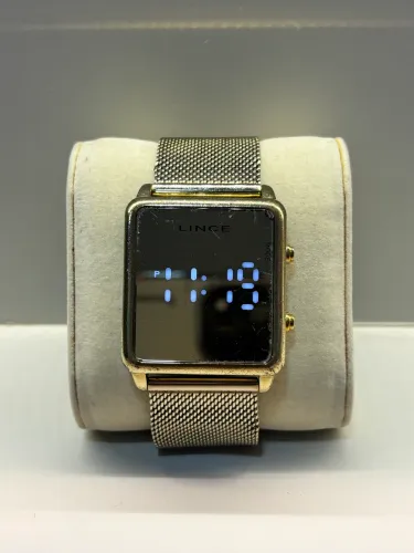 Relógio Lince Digital Dourado - Minimalismo Moderno e Elegância Tech