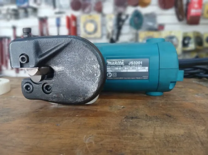 JS3201 TESOURO FACA