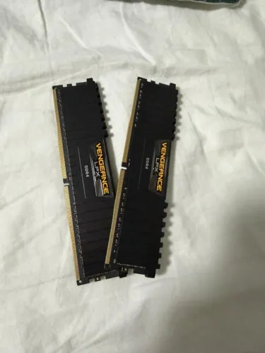 Memória RAM Corsair Vengeance LPX DDR4 2x8GB 3200Mhz