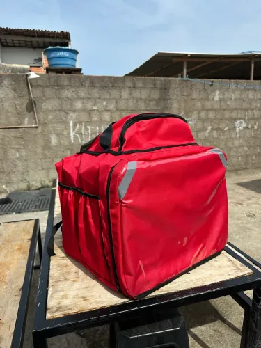 BAG VERMELHA LAMINADA 45L 