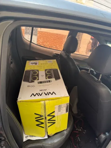 Caixa de som Partybox Infinite 200 160w RMS