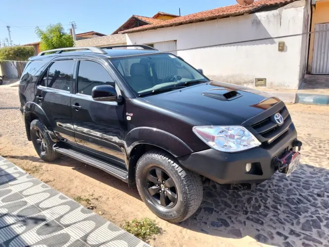 Toyota Hilux SW4 SRV D4-d 4X4 3.0 TDI Dies. AUT 2008