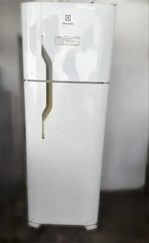 GELADEIRA ELECTROLUX