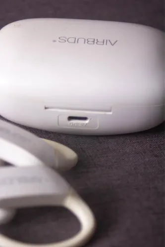 Fone Bluetooth AIRBUDS