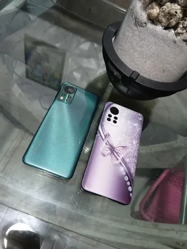 Infinix hot 11 sem detalhes pegar e usar.