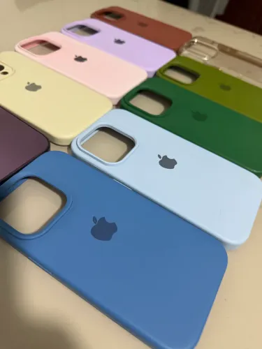 Case IPhone 14 Pro - Semi nova