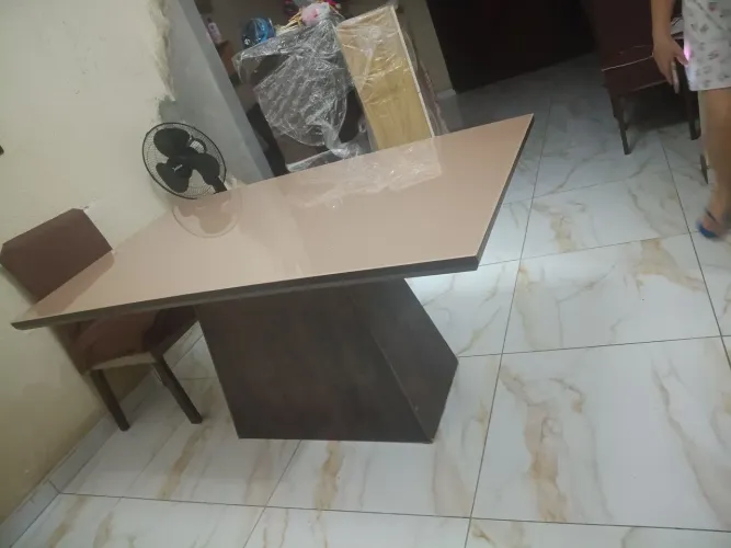 Vende-se mesa de jantar