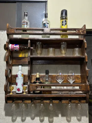 Bar Expositor de bebidas rústico