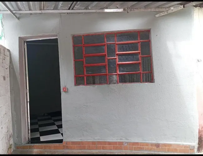 Aluga se kitnet um cômodo próximo a avenida São Paulo R$700,00