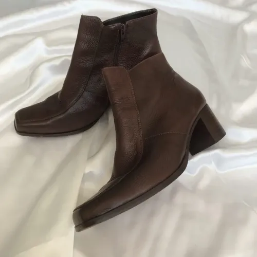 Bota salto alto 37
