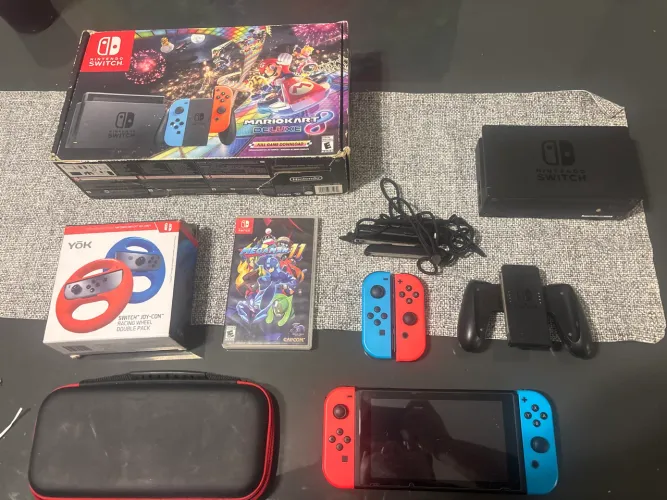 Nintendo Switch Completo + 2 Jogos Originais + 4 Controles + 2 Volantes