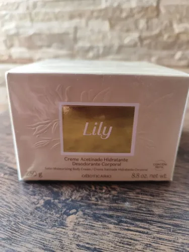 lily - creme acetinado hidratante desodorante corporal (250g) | o boticário