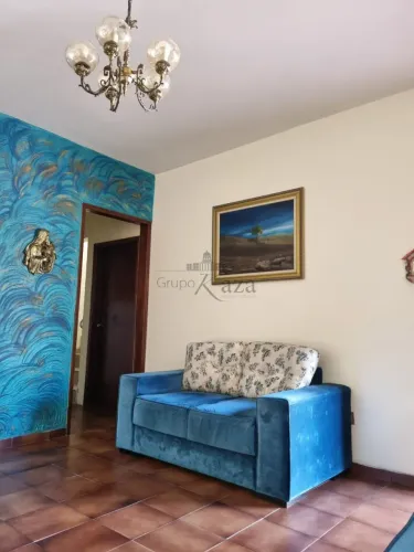 Oportunidade - Casa com edícula - Vila Nair - 4 Dormitórios - 211m².