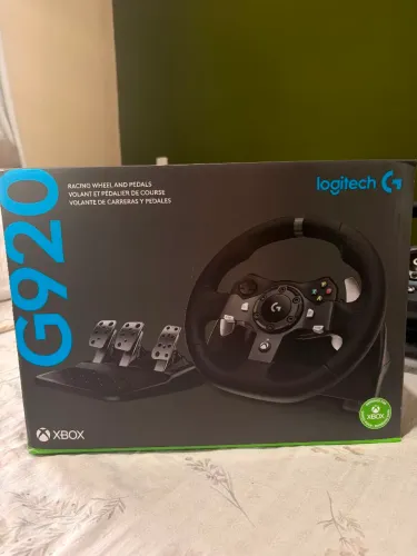 Volante Logitech G920 para Xbox e PC