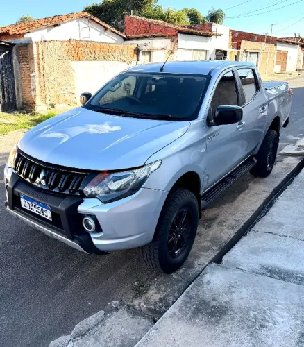 Mitsubishi L200 Triton Motorsports HPE 2.4 Dies 2021