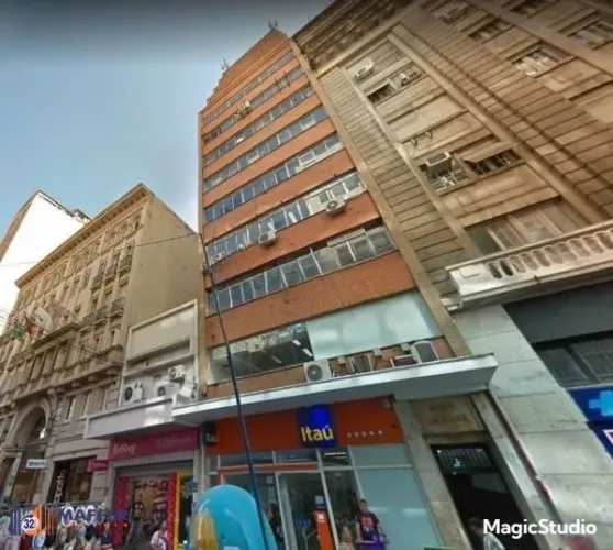 Conjunto Comercial no Centro Histórico de Porto Alegre
