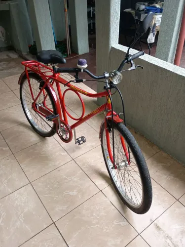 Bicicleta Monark barra circular aro 26