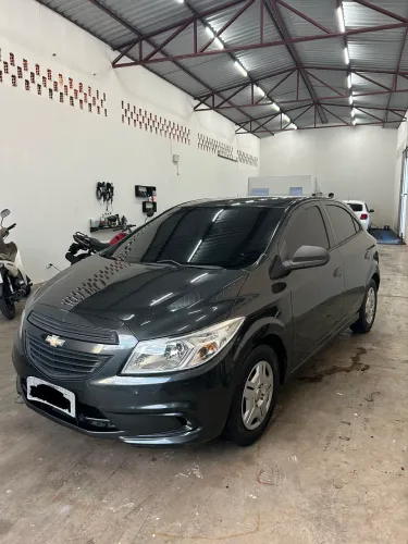 Chevrolet Onix JOY Hatch 1.0 8V Flex Mec. 4P 2018