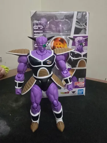 Boneco dragon ball shfigurarts Capitão Ginyu 