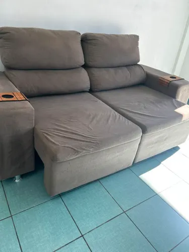 Sofá retratil e reclinável em Suede entrego
