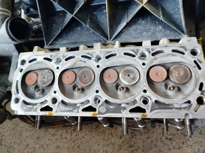 Cabeçote gol 1.6 Power Saveiro voyage