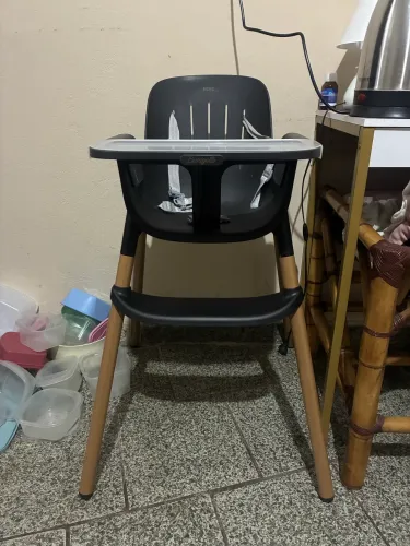 Cadeira de alimentação