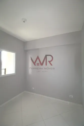 Apartamento 2 quatros na Vila Re sem vaga.