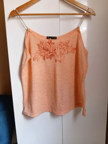 Blusa laranja