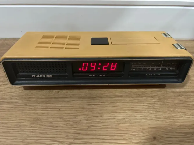 Rádio Relógio Philco Ford Anos 70