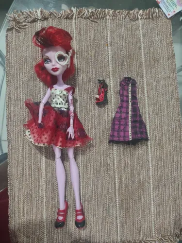 Opereta monster high