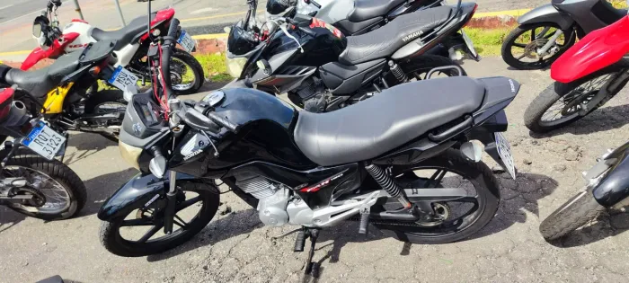 HONDA CG FAN 150 PRETA 2014 Shalon veículos Cariacica