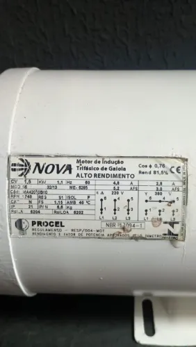 Motor eletrico 1.5 cv 4 polos trifasico