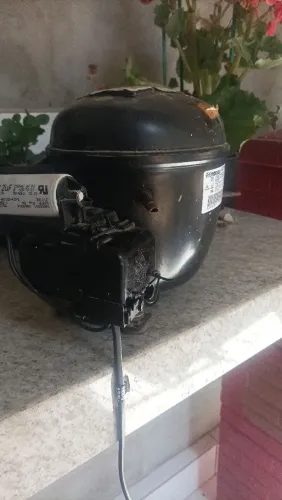Motor de Feizer ou geladeira