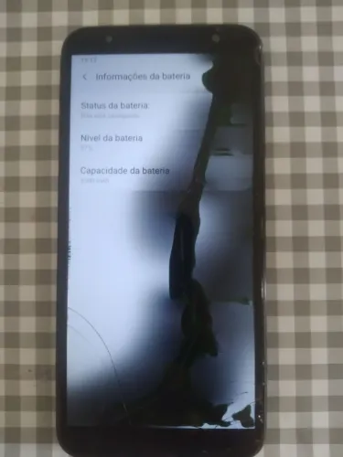 SAMSUNG J6