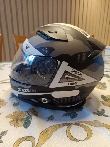 Capacete EBF EOX WAR tamanho 60