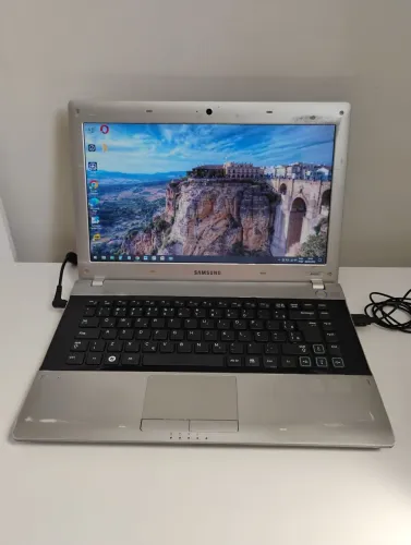 Notebook Samsung RV415