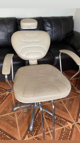 Cadeira Profissional Giratória