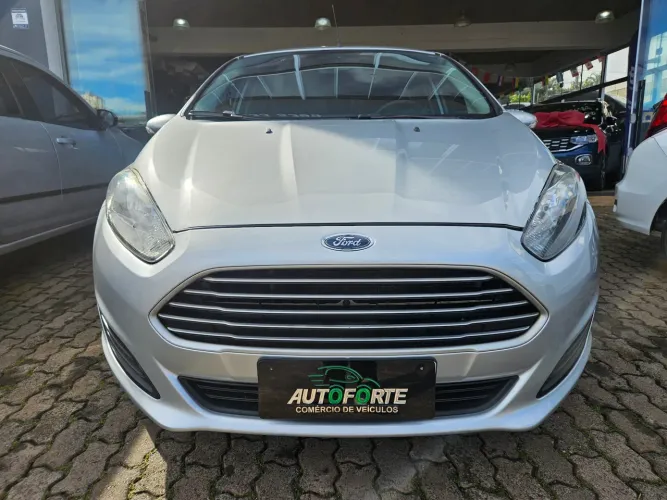 Ford Fiesta SE 1.6 16V Flex 5P 2017