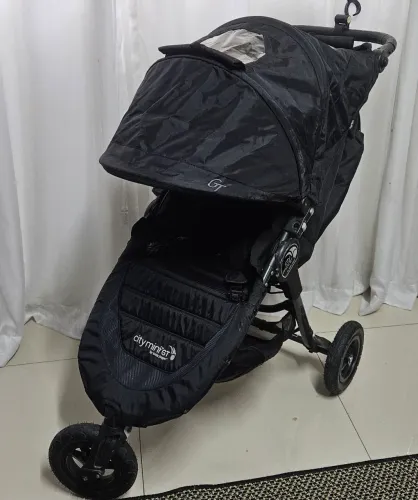 Carrinho importado  de bebê  City mini Gt