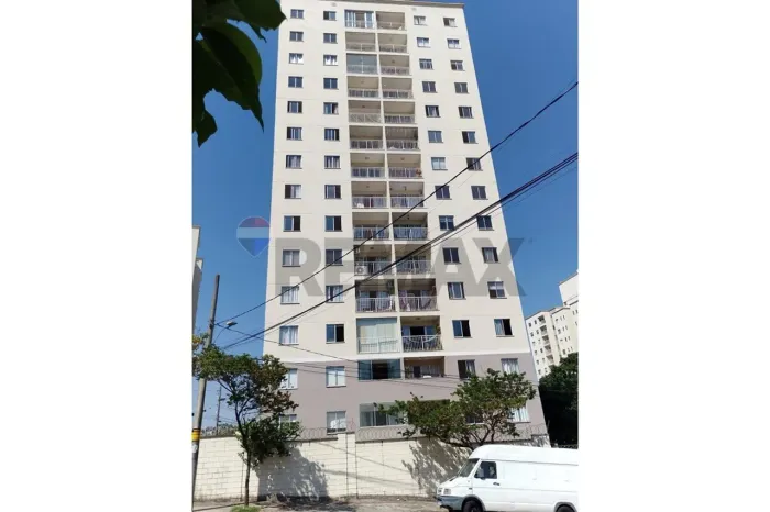 Apartamento dos Sonhos em BH: 3 Quartos e Varanda