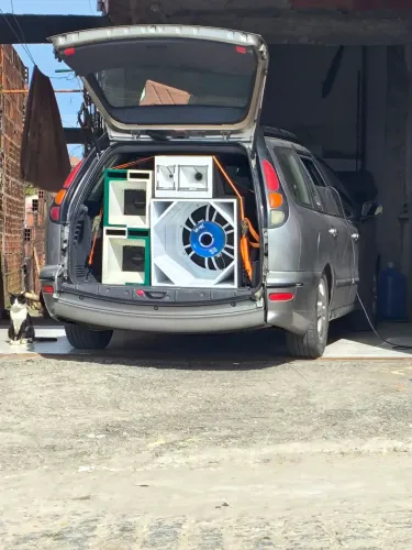 Som automotivo