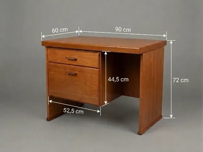 Mesa com gavetas / Escrivaninha /Mesa de Escritório