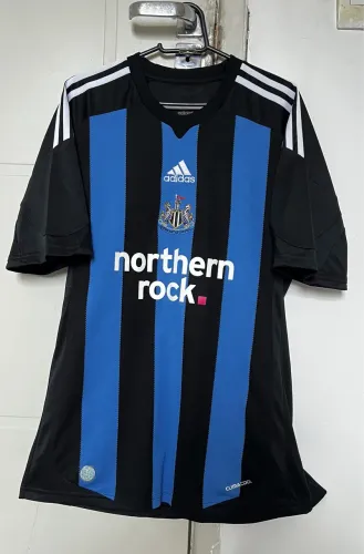 Camisa oficial do Newcastle de 2009 retrô/vintage