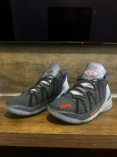 Nike LeBron 18 XVII
